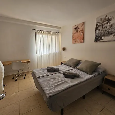Oasis Royal קורלחו